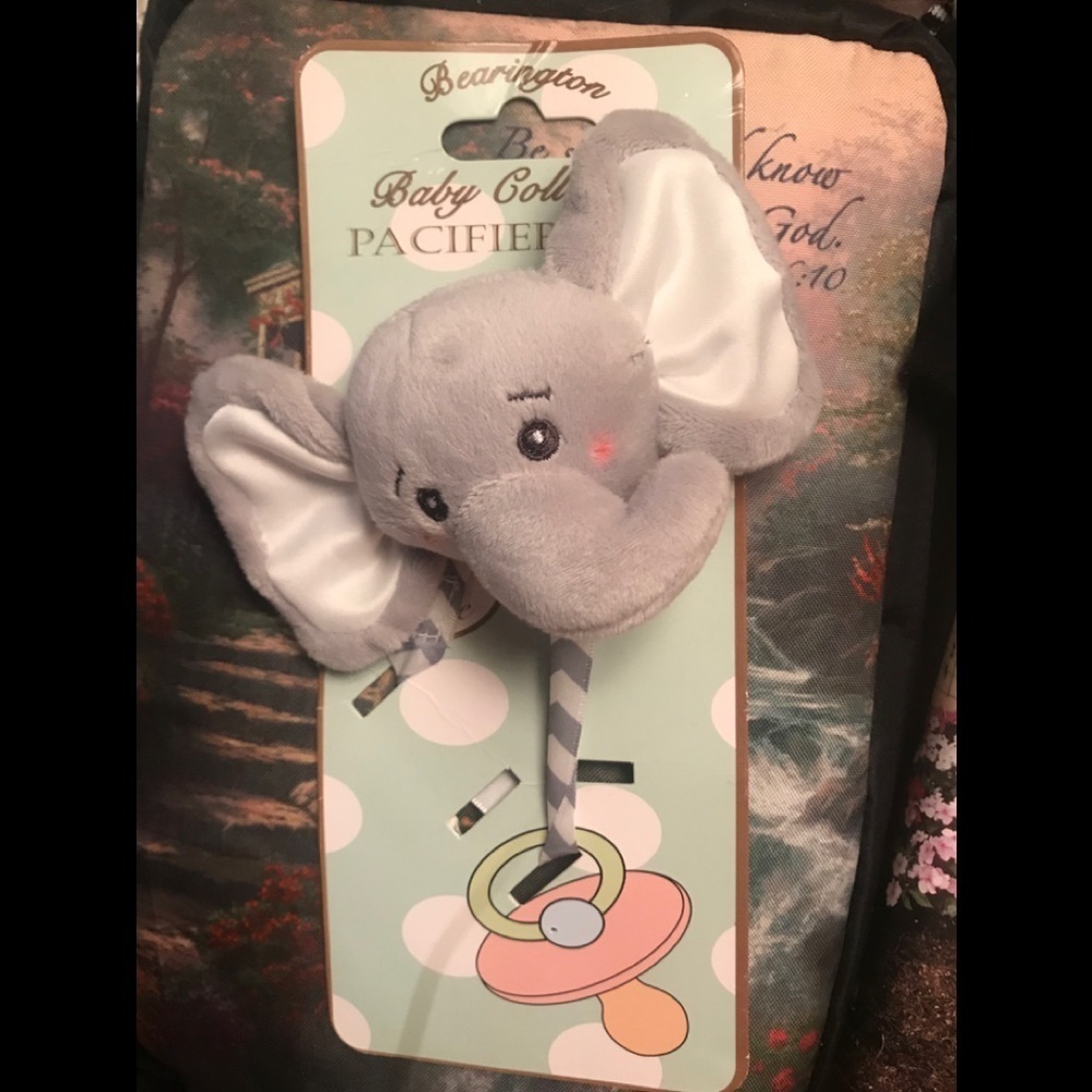 🩶 Bearington Baby Collection Elephant Pacifier Clip NWT